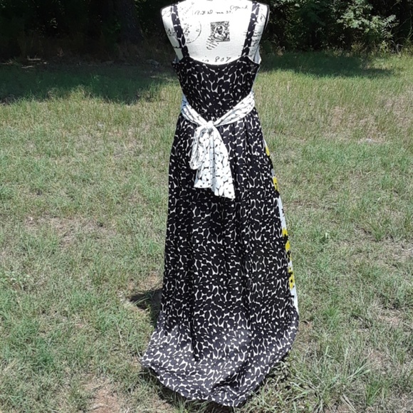 New York &Company Lightweight Poly Hi-Lo Sundress - Picture 3 of 8